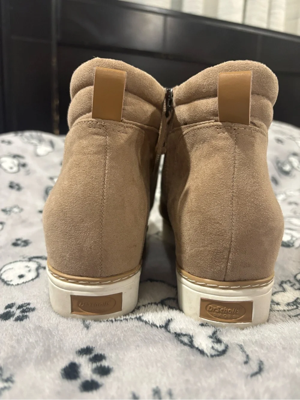 Dr. Scholl's Tan Suede Lace-Up Ankle Booties